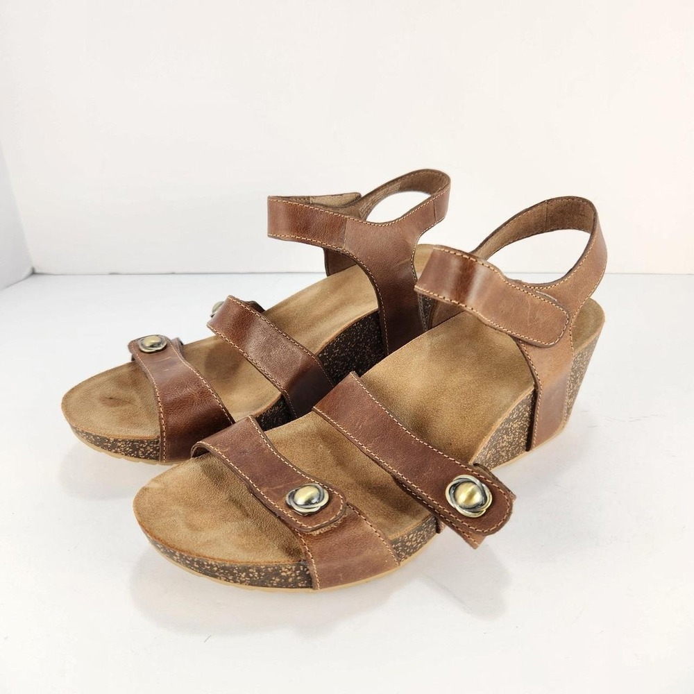Dansko Women's Brown Leather Wedge Sandals Hook Loop Comfort Size EU 38 US 7